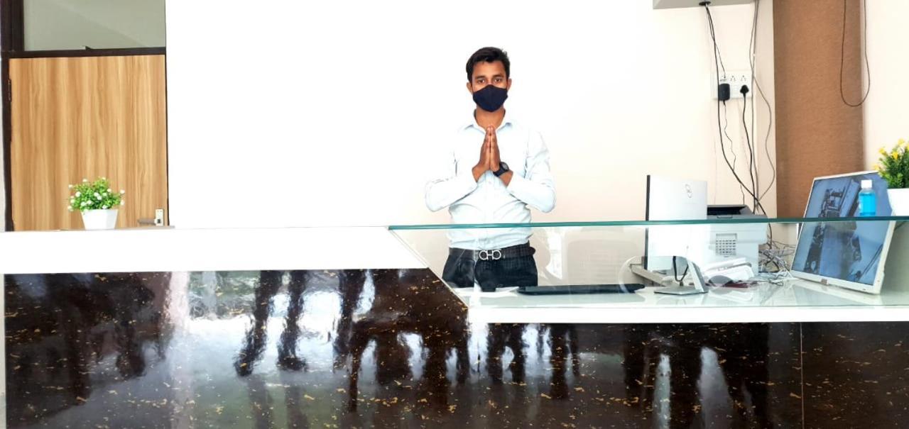 Hotel Oxus, Partap Nagar Jaipur Bagian luar foto