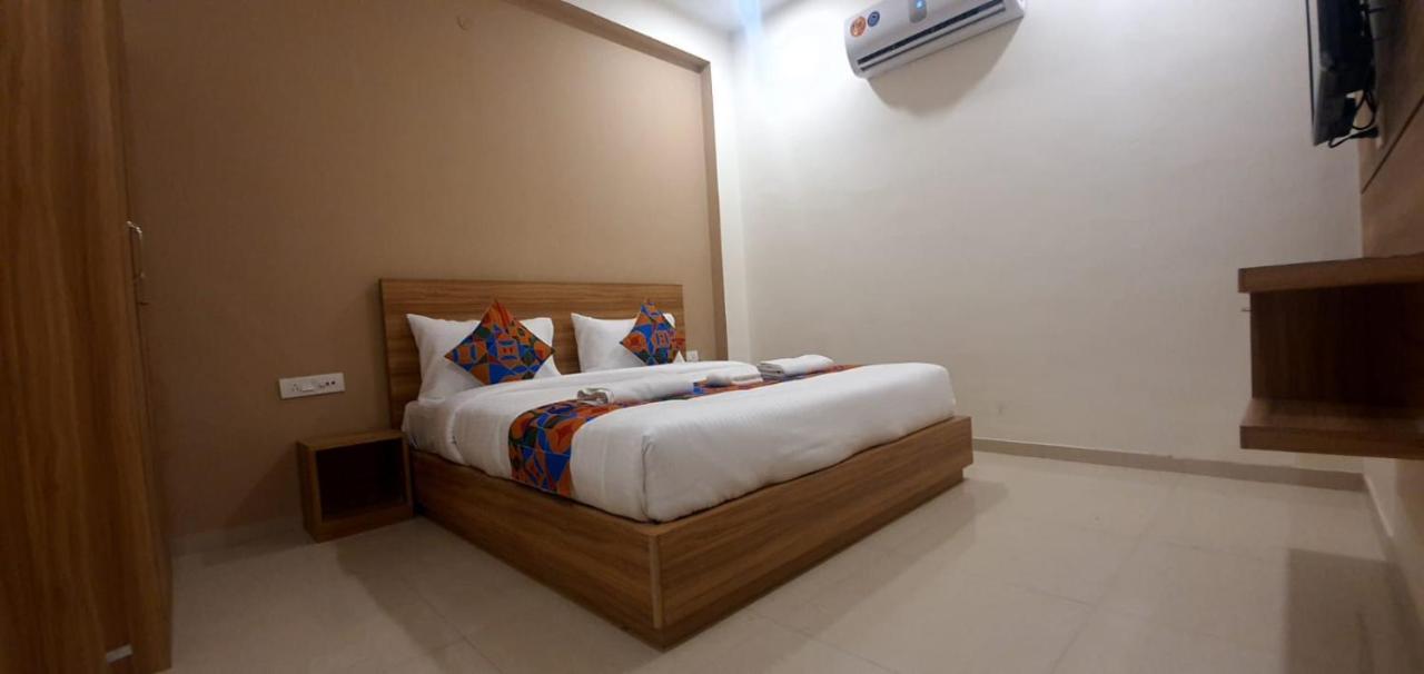 Hotel Oxus, Partap Nagar Jaipur Bagian luar foto