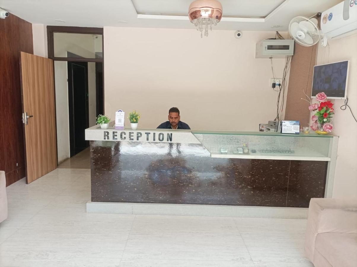 Hotel Oxus, Partap Nagar Jaipur Bagian luar foto